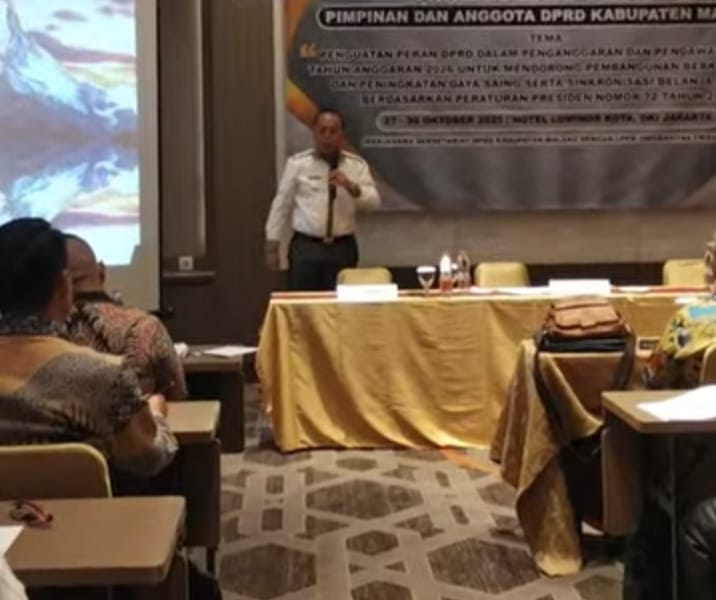 Bupati SBS: Kalau Batangnya Miring, Pohonnya Bisa Tumbang, Malaka Harus Bangun APBD yang Sehat dan Berakar Kuat