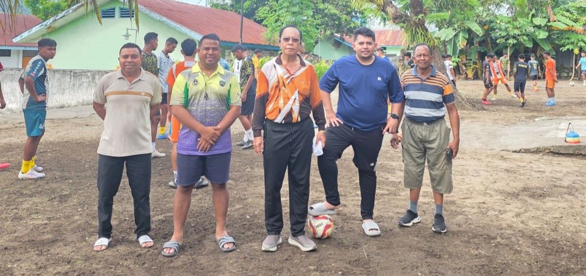 SBS Sambangi PS Malaka di Ende: Suntik Semangat dan Pesan Bermain dengan Hati untuk Malaka