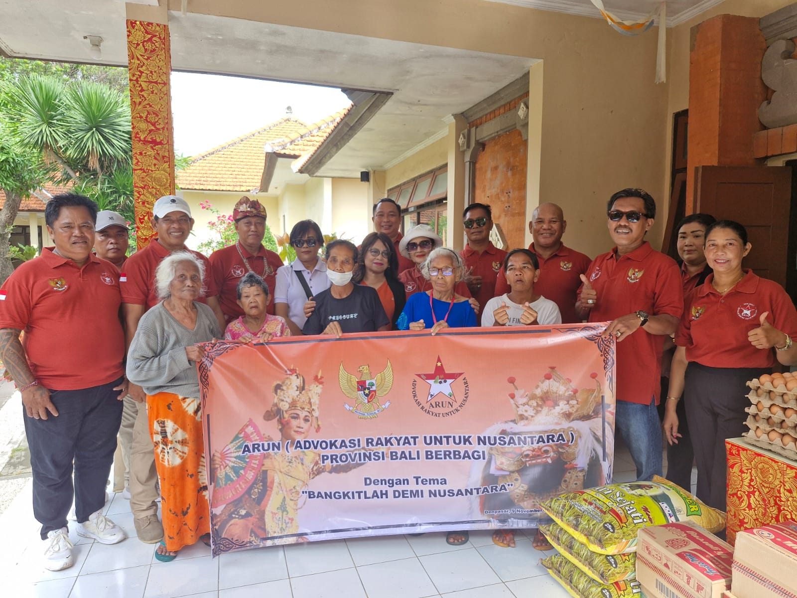 Momentum Hari Pahlawan, ARUN Bali Santuni 37 Lansia di PSTW Wana Seraya Denpasar