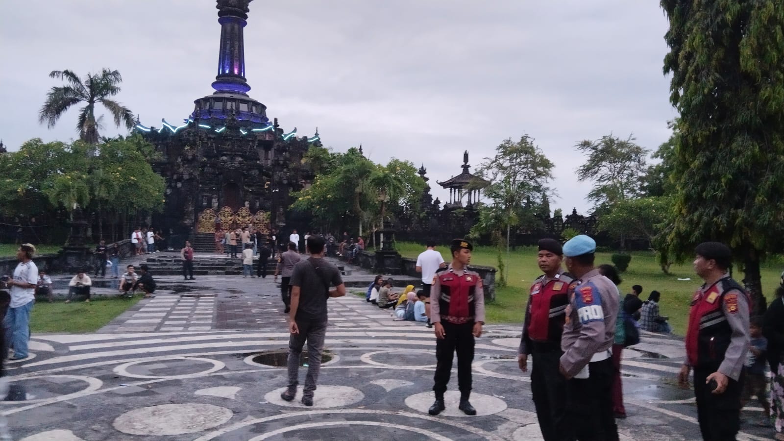 Unit Turjuwali Samapta Polresta Denpasar Gelar Patroli Dialogis Ciptakan Harkamtibmas Kondusif 