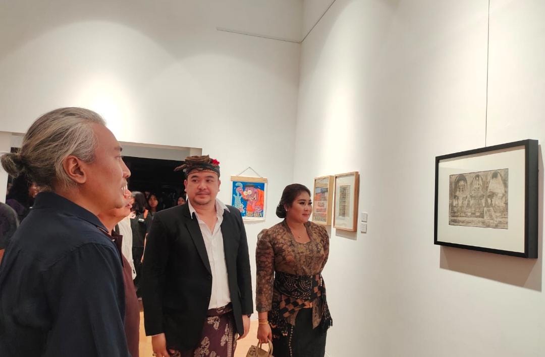 Nadi Cita Tampaksiring: Denyut Kreativitas Perupa Tampaksiring Mengalir di Griya Santrian Gallery