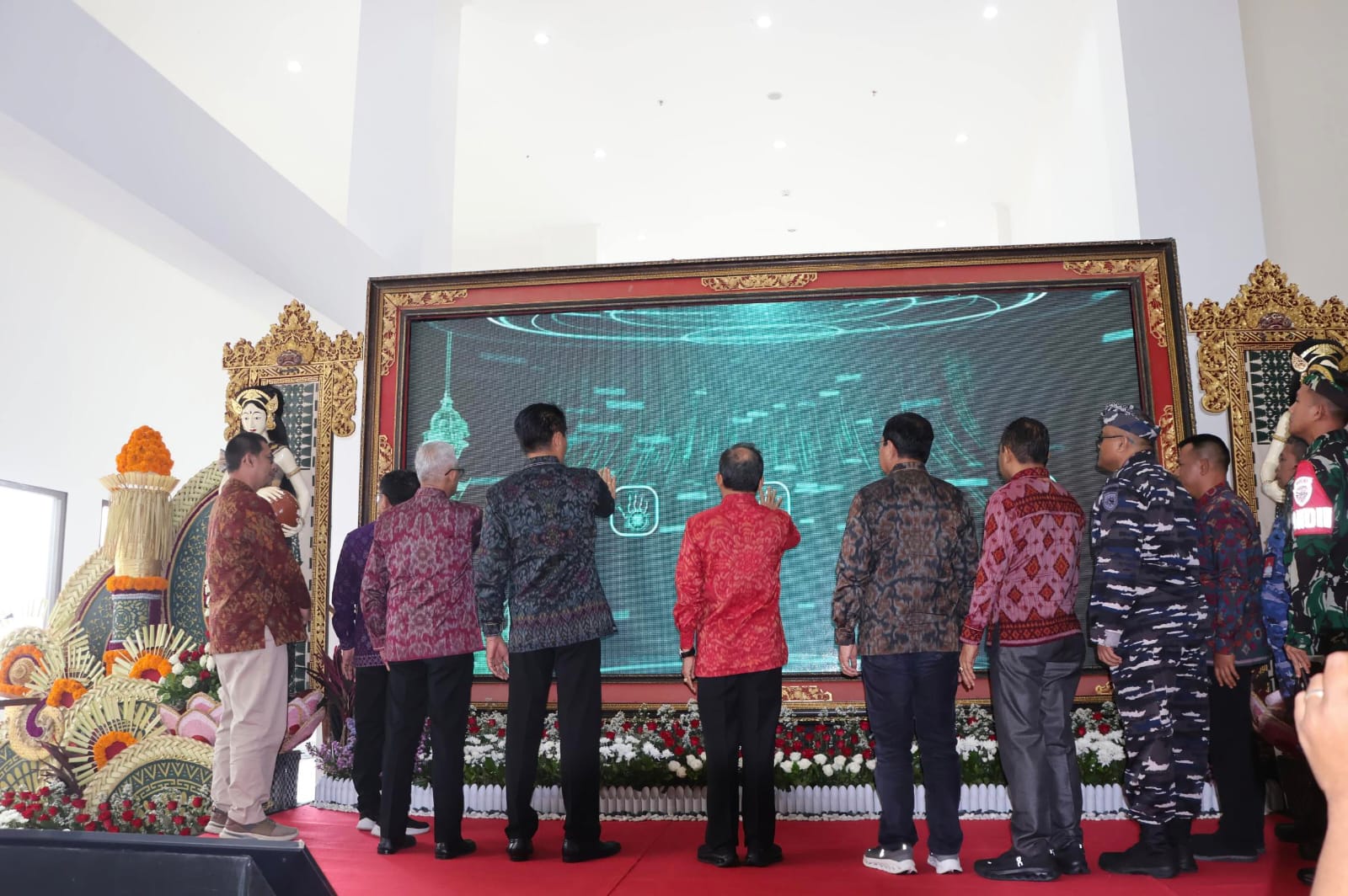 Gubernur Koster Resmikan Turyapada Tower, 30 Channel TV Digital Kini Mengudara di Bali