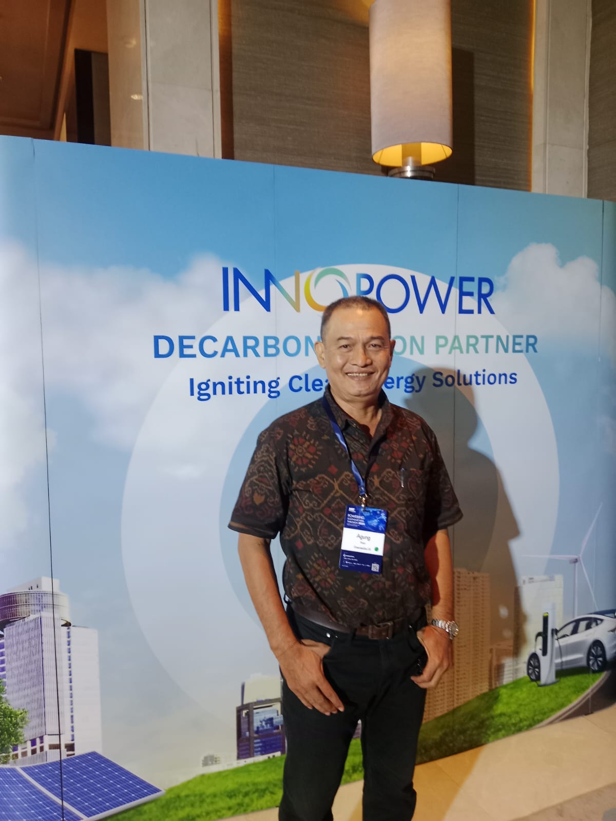 Agung Wirapramana Sebut LNG di Bali Sebagai “solusi palsu”, Terlebih Dengan Anggapan Pulau Dewata Mengalami Surplus Listrik.