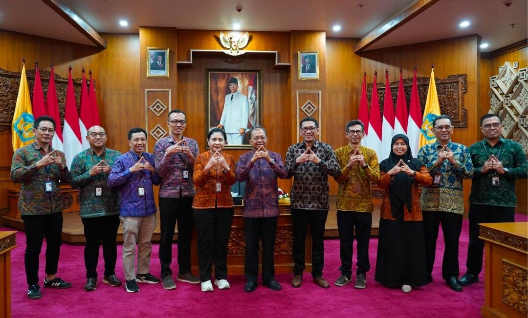 Bahas Sensus Ekonomi 2026, Gubernur Koster Tegaskan Data Statistik Jadi Kompas Pembangunan Bali