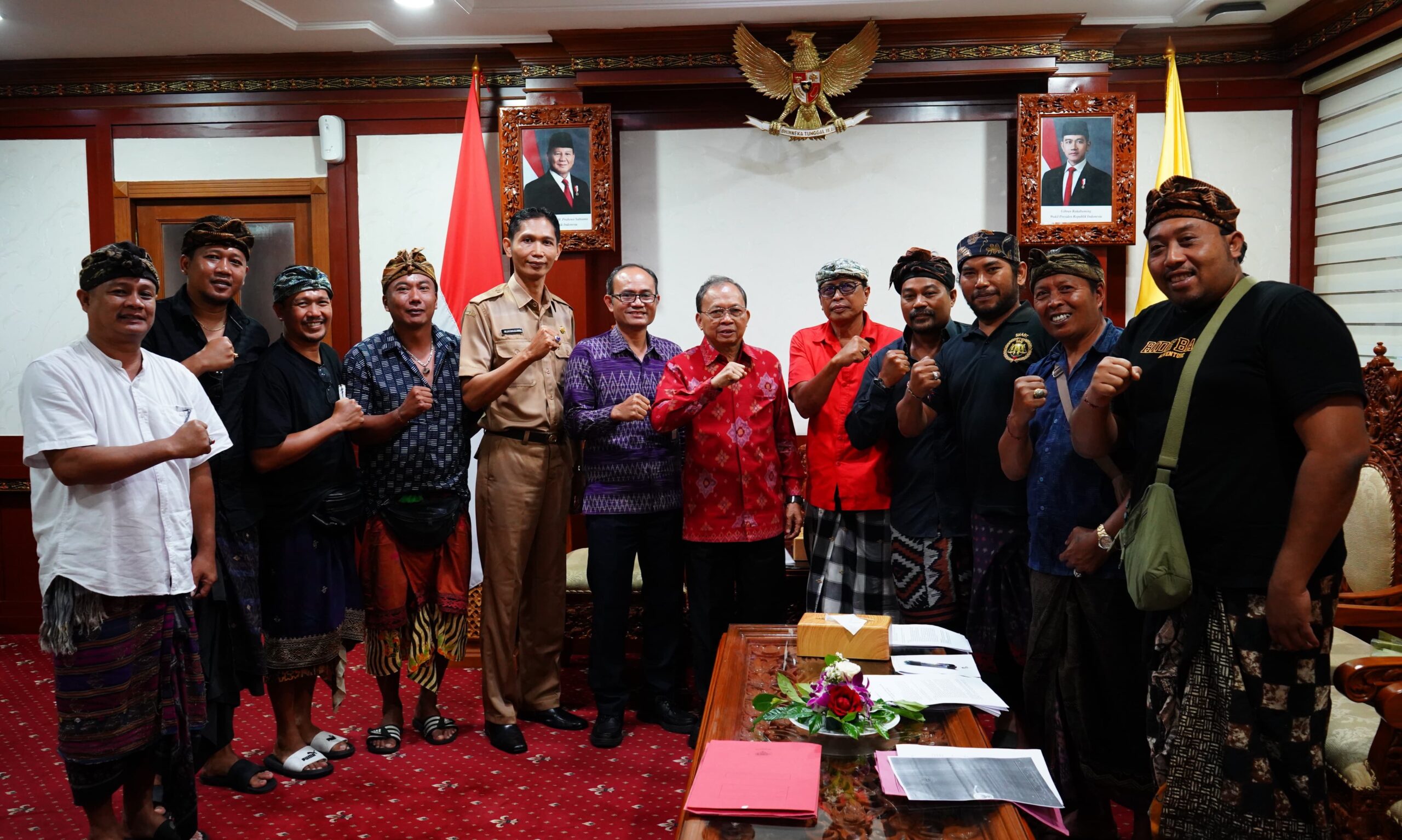 Gubernur Koster Komitmen Kuatkan Regulasi Lindungi Sopir Transportasi Konvensional