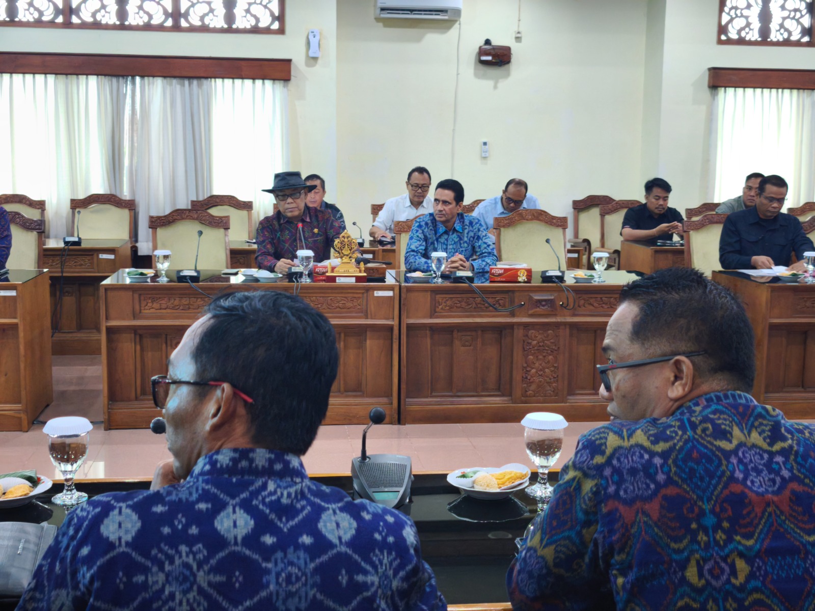 RDP Memanas, Pansus TRAP DPRD Bali Ancam Bongkar Usaha di LP2B dan LSD