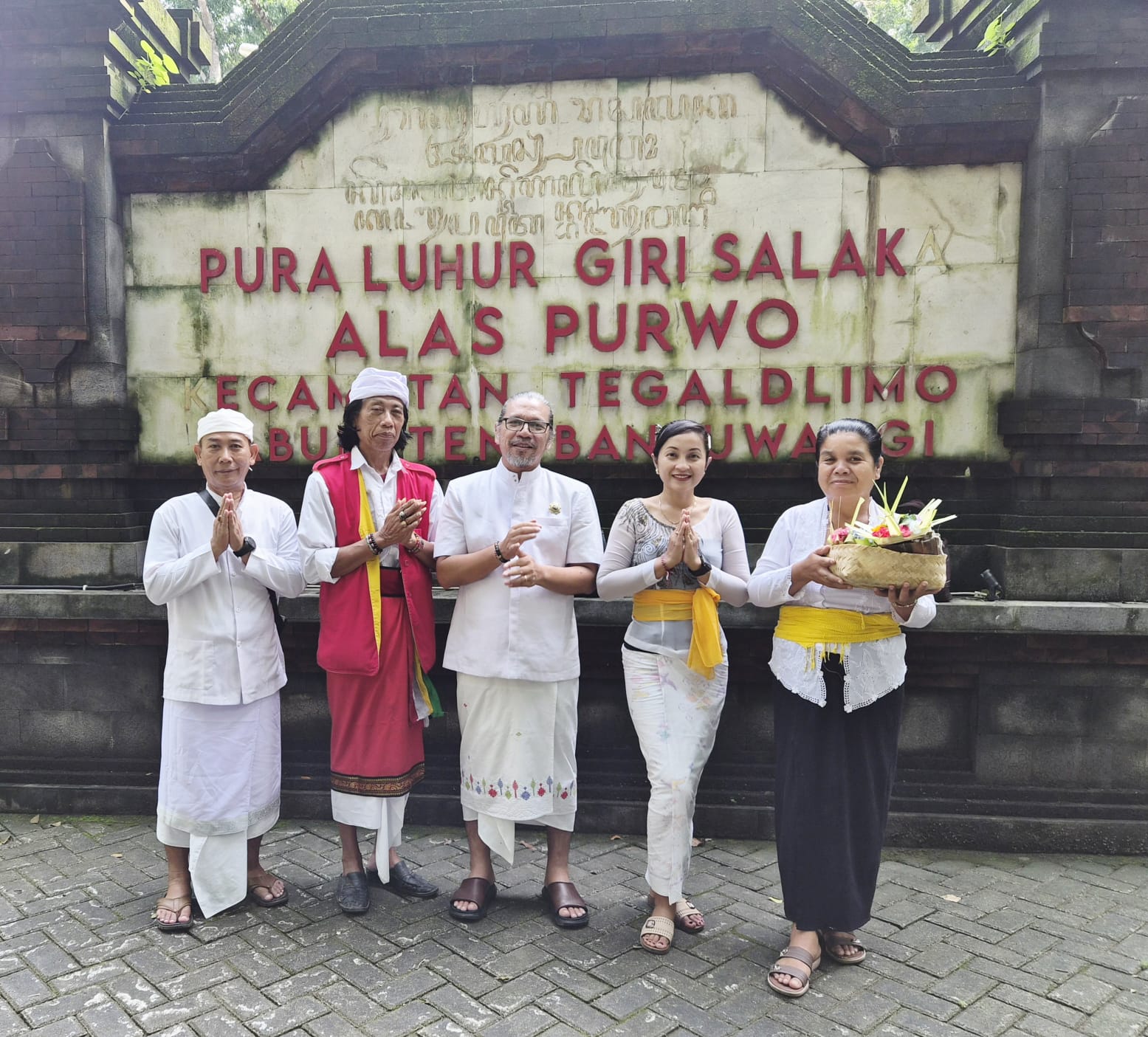Peduli Umat di Pelosok, Manggala Taksu Agung Dukung Pembangunan Pelinggih di Banyuwangi
