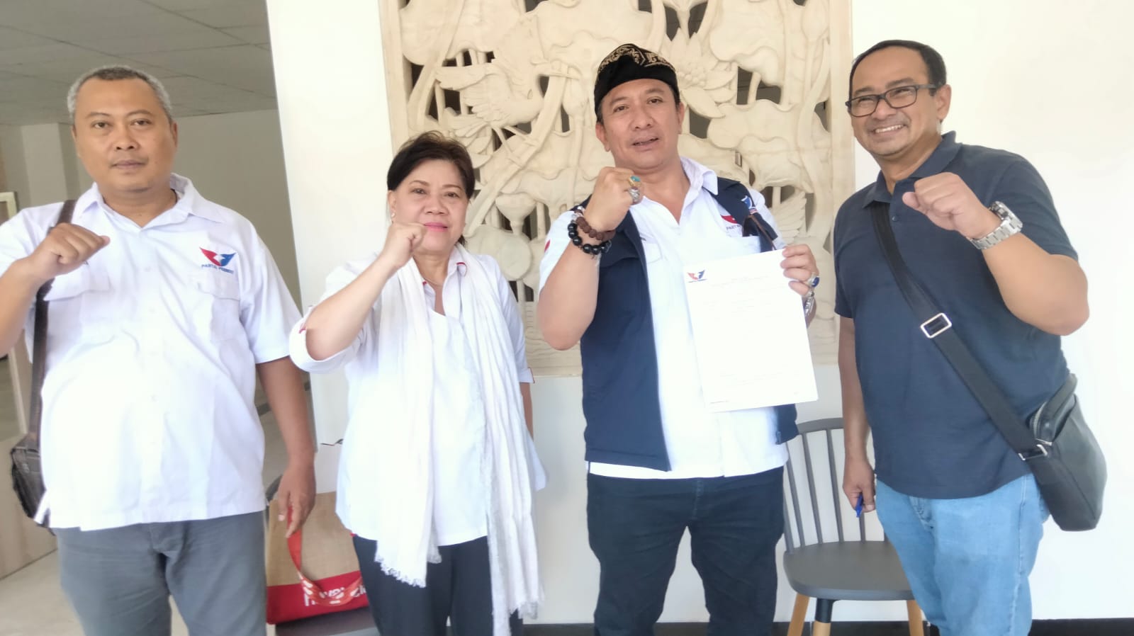 Resmi Tempati Kantor Baru, DPW Partai Perindo Bali Bagikan Takjil