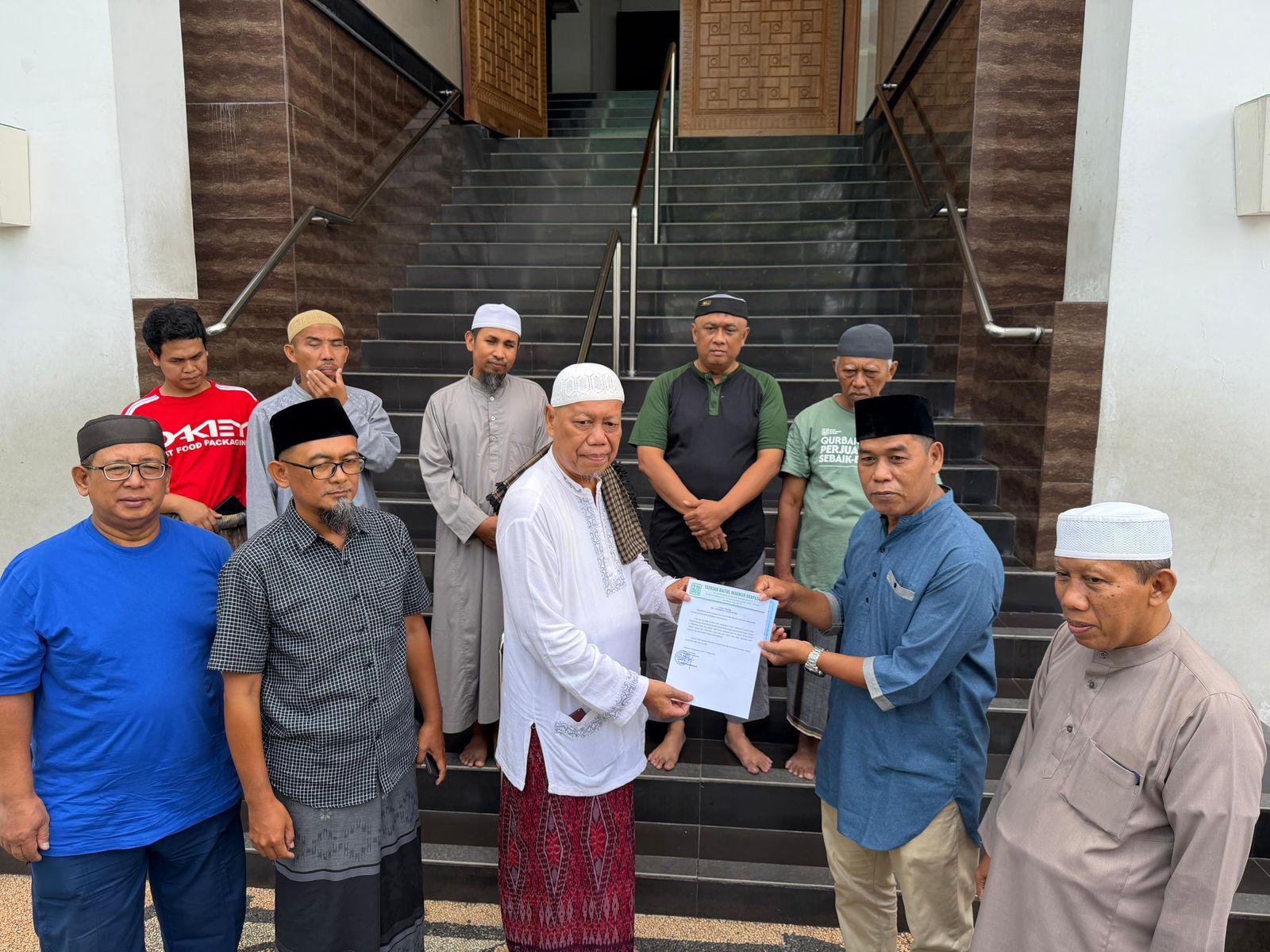 Timur Tengah Bergejolak, Umat Muslim di Bali Tetap Rukun Dan Selalu Berupaya Menjaga Keamanan Di Bali. 
