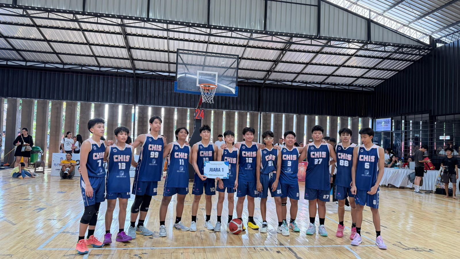 Dari Lapangan Sederhana ke GOR Denpasar, Perjuangan Tim Basket Chis Menyatu dalam Semangat Sportivitas