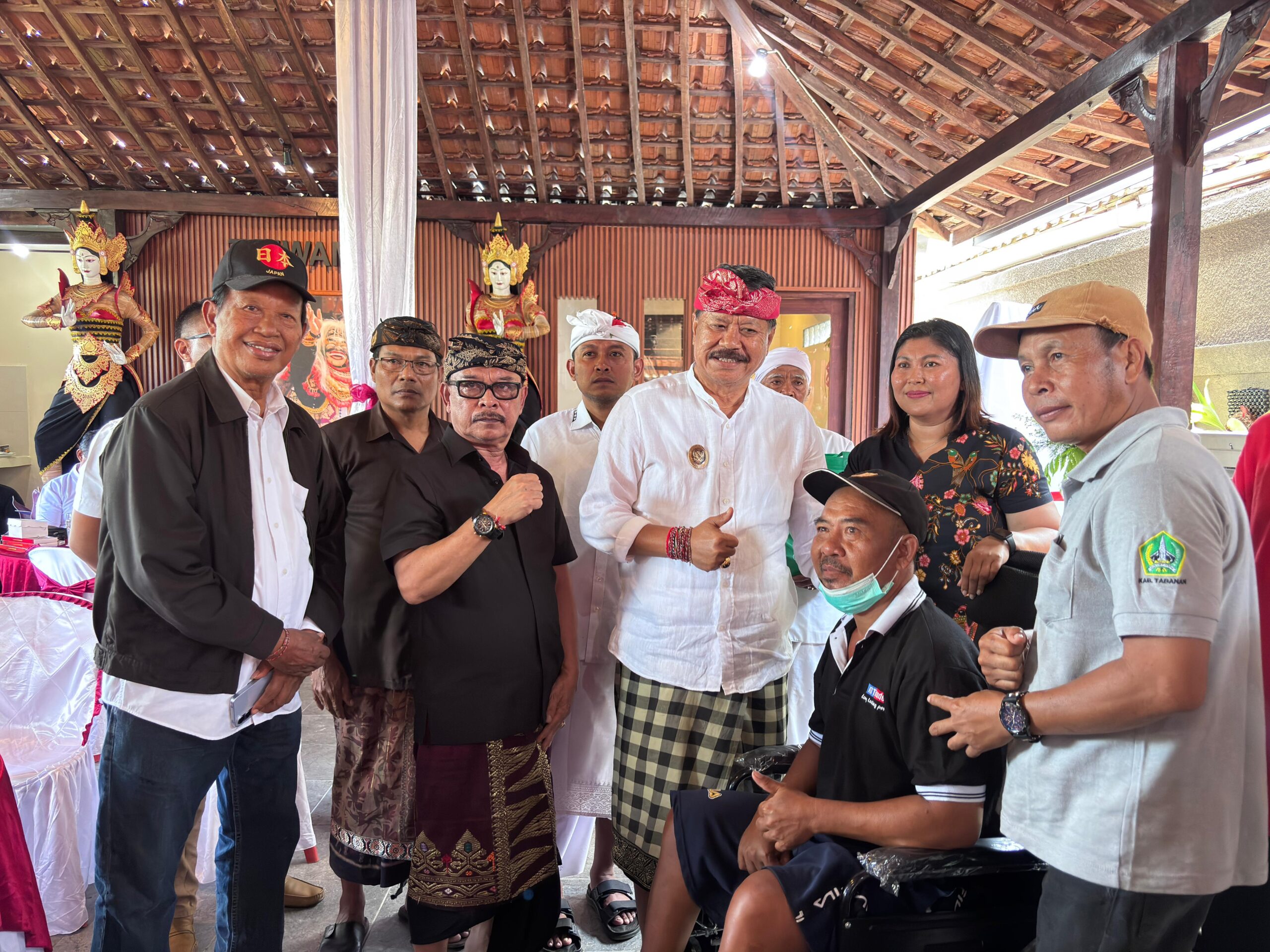 Wabup I Made Dirga dan Co-Founder Eka Nurcahyadi Resmikan Balai Tat Twam Asi, Dorong Gerakan Sosial Berbasis Nilai Kebersamaan di Tabanan