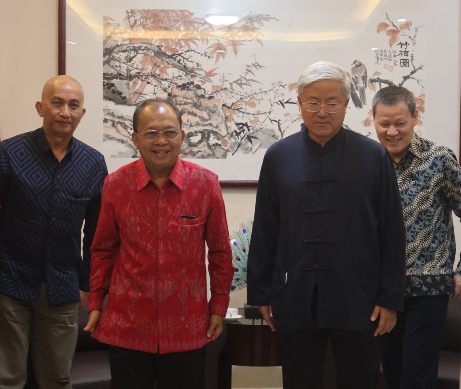 Bali dan Tiongkok Kian Erat, Gubernur Koster dan Konjen Zhang Bahas PSEL, Digitalisasi hingga Ekspor Buah Bali
