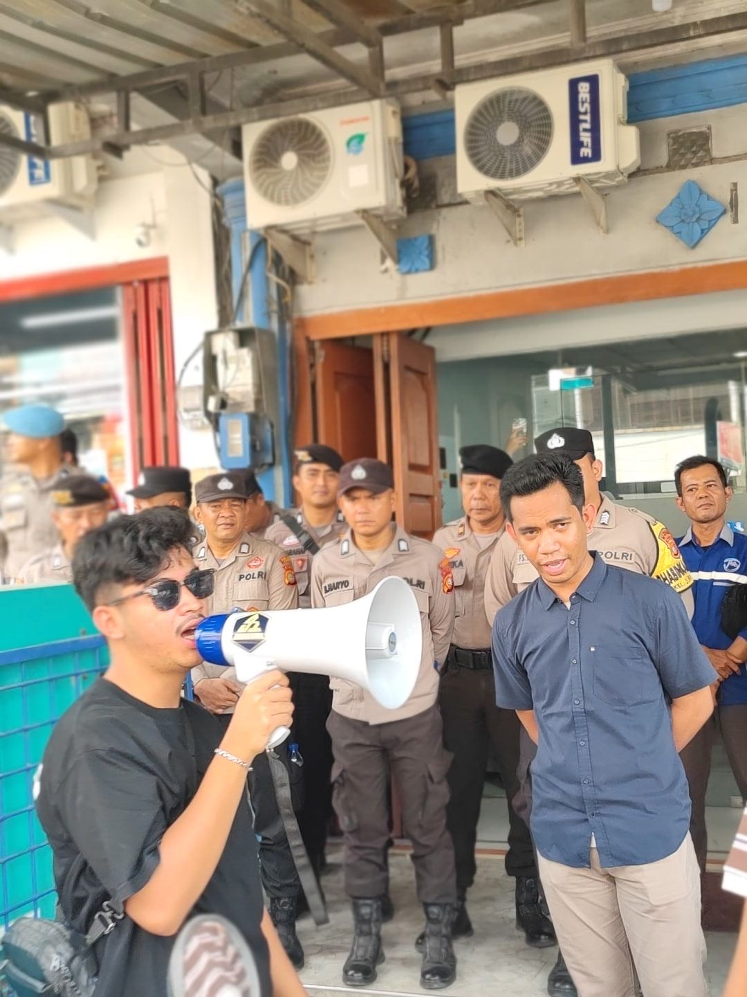 Lingkar Pemuda Pemudi Dumai Gelar Aksi di PT Mayatama Dumai